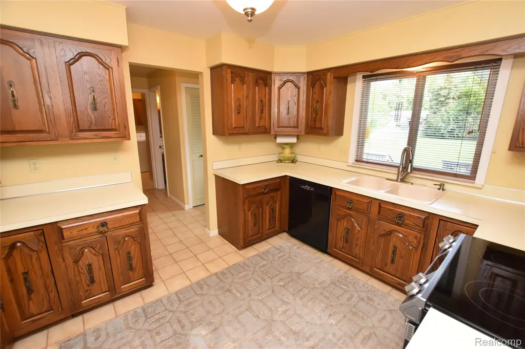 5340 Brobeck Street Flint Charter Township MI 48532