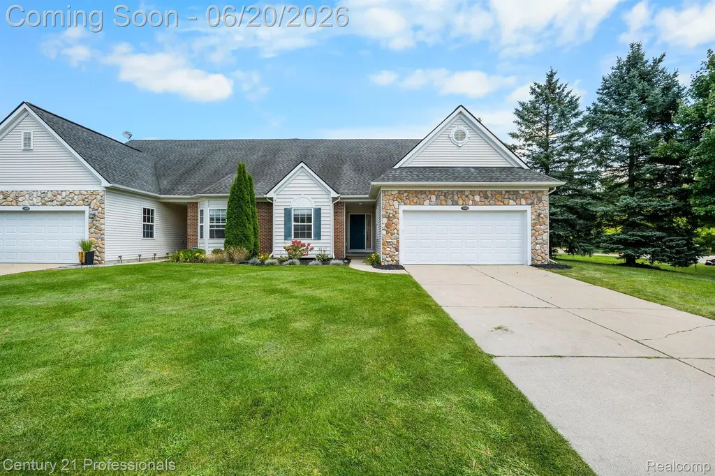 3305 Grove Lane Auburn Hills City MI 48326