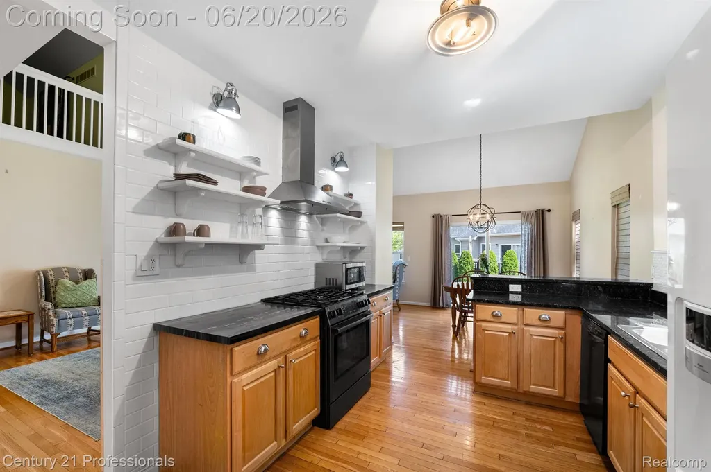 3305 Grove Lane Auburn Hills City MI 48326