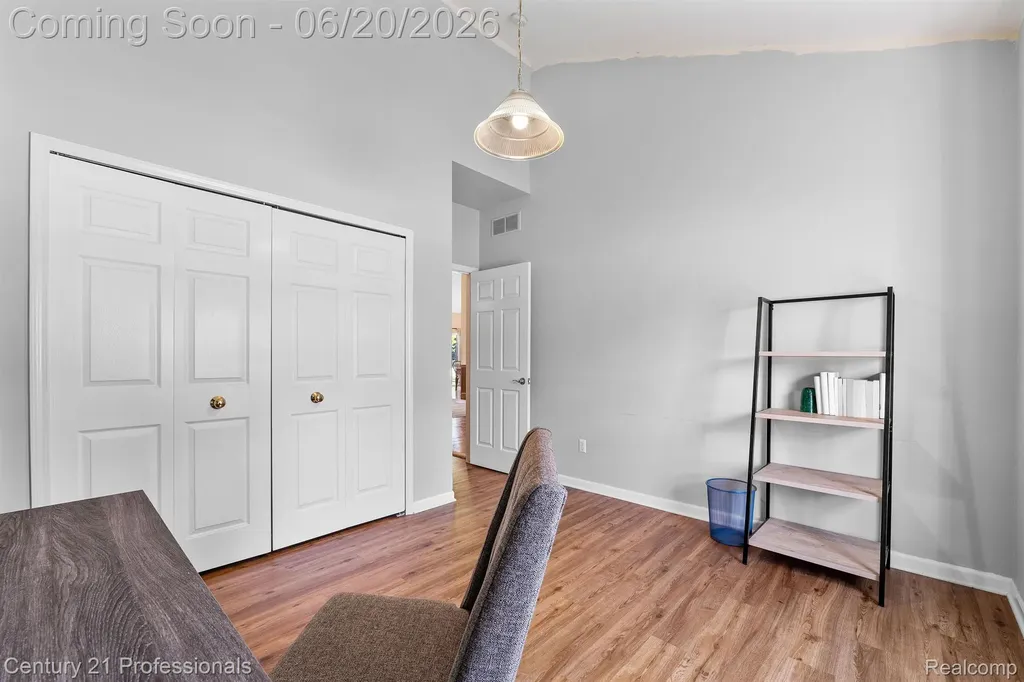 3305 Grove Lane Auburn Hills City MI 48326