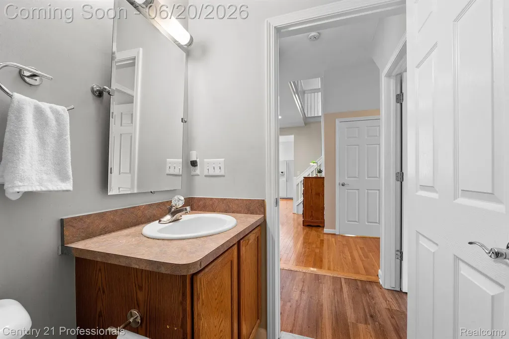3305 Grove Lane Auburn Hills City MI 48326