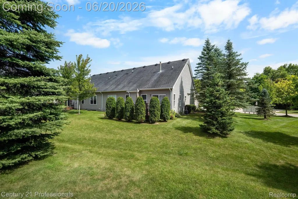 3305 Grove Lane Auburn Hills City MI 48326