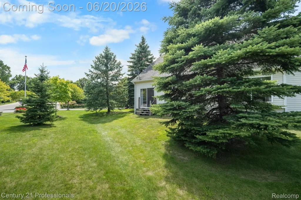 3305 Grove Lane Auburn Hills City MI 48326