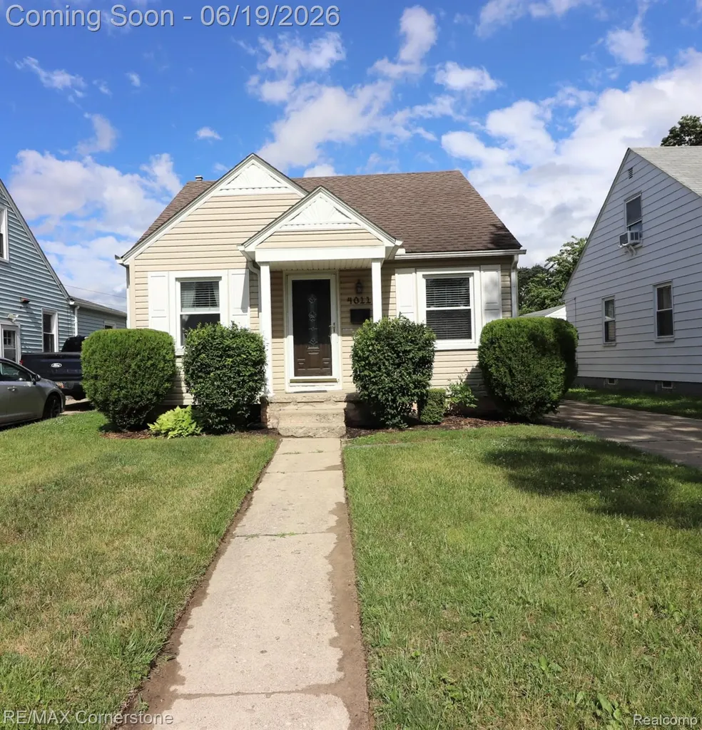 4011 Mildred Street Wayne City MI 48184