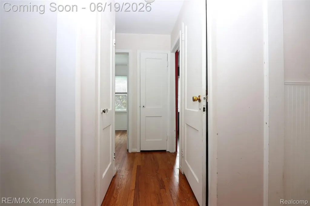 4011 Mildred Street Wayne City MI 48184