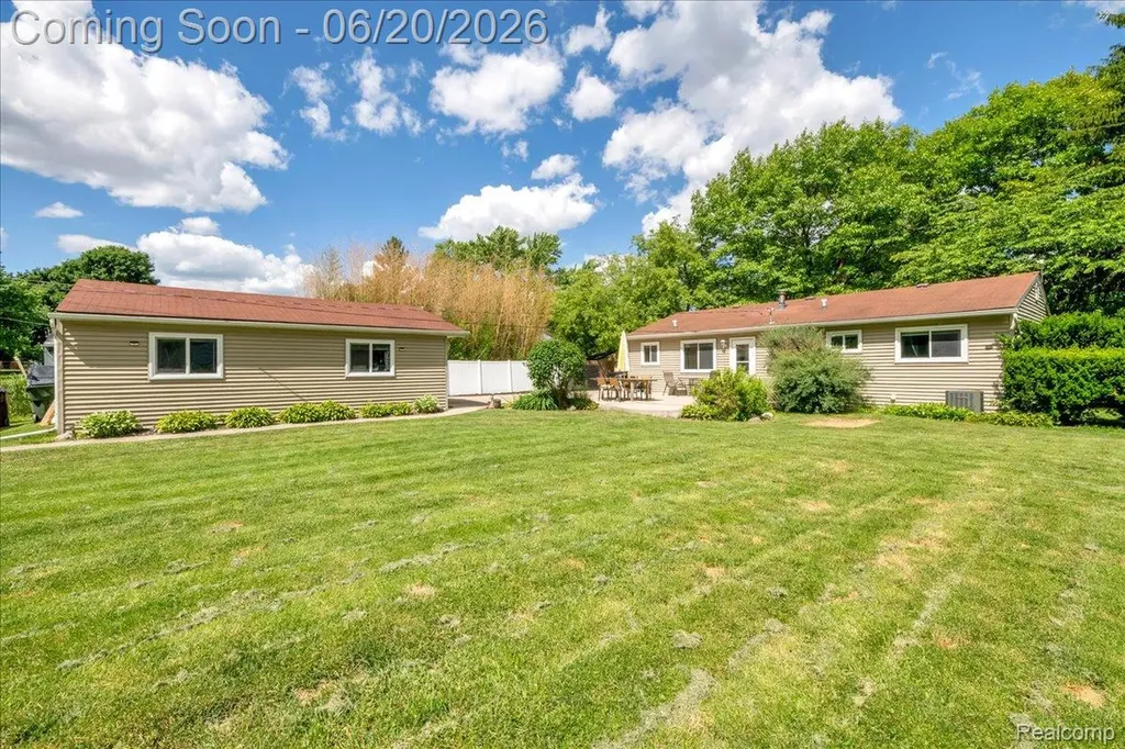 45451 Joseph Street Shelby Charter Township MI 48317