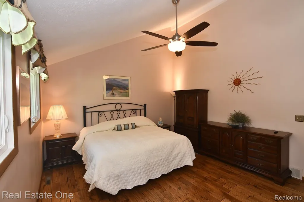 4092 N Pheasant Road Alcona Township MI 48742