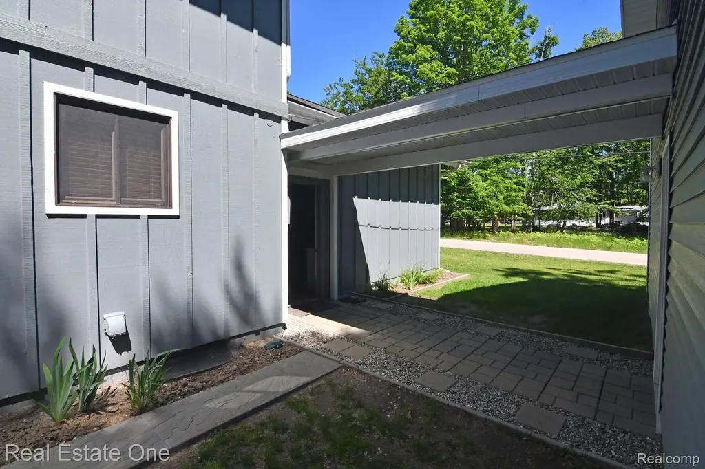 4092 N Pheasant Road Alcona Township MI 48742