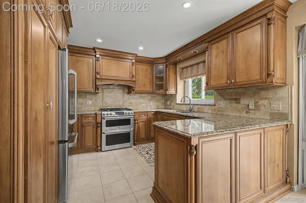 24024 Devonshire Drive Novi City MI 48374