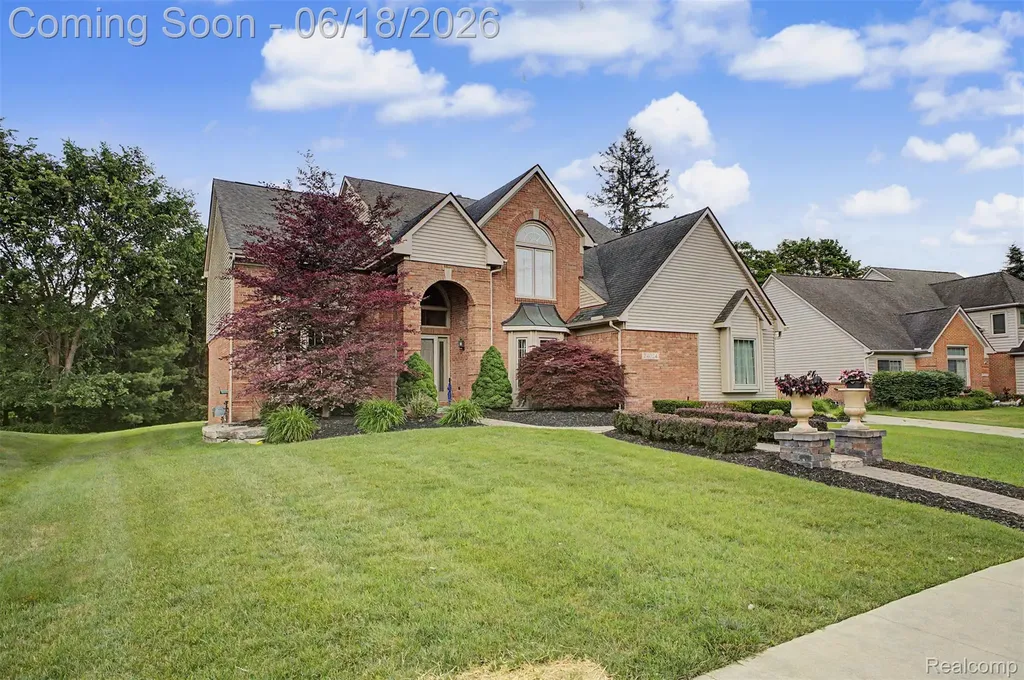 24024 Devonshire Drive Novi City MI 48374