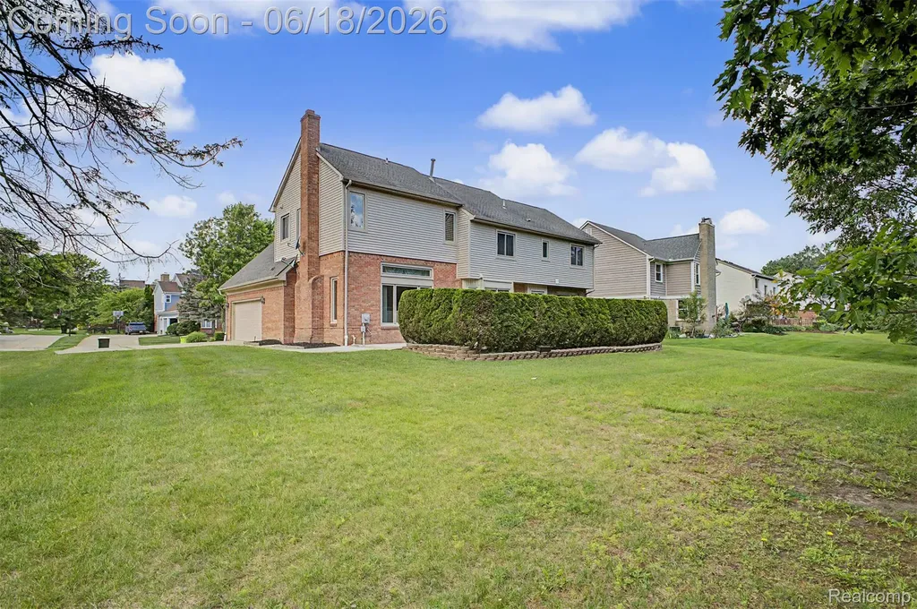 24024 Devonshire Drive Novi City MI 48374