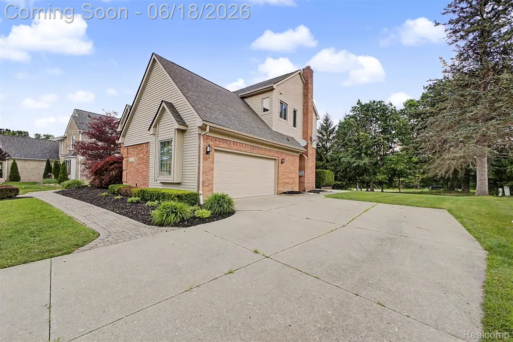 24024 Devonshire Drive Novi City MI 48374
