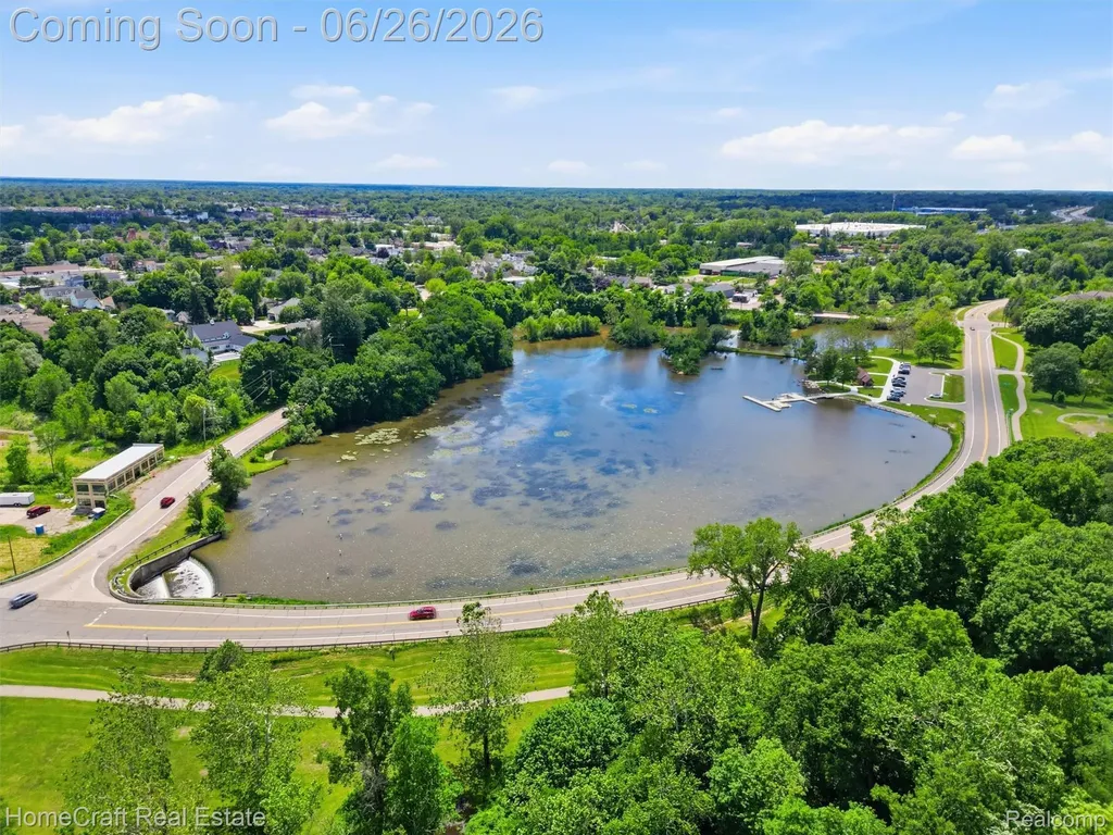 42047 Clemons Drive Plymouth Charter Township MI 48170