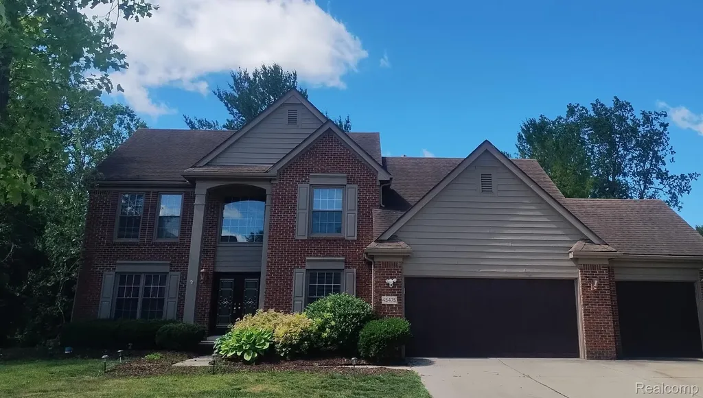 45475 Irvine Drive Novi City MI 48374