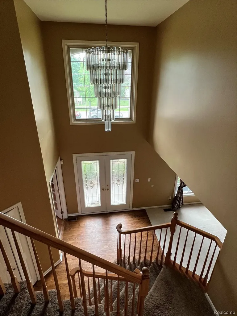 45475 Irvine Drive Novi City MI 48374