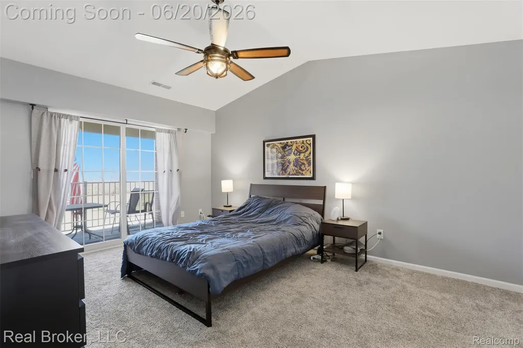 29717 Nottingham Circle Livonia City MI 48152