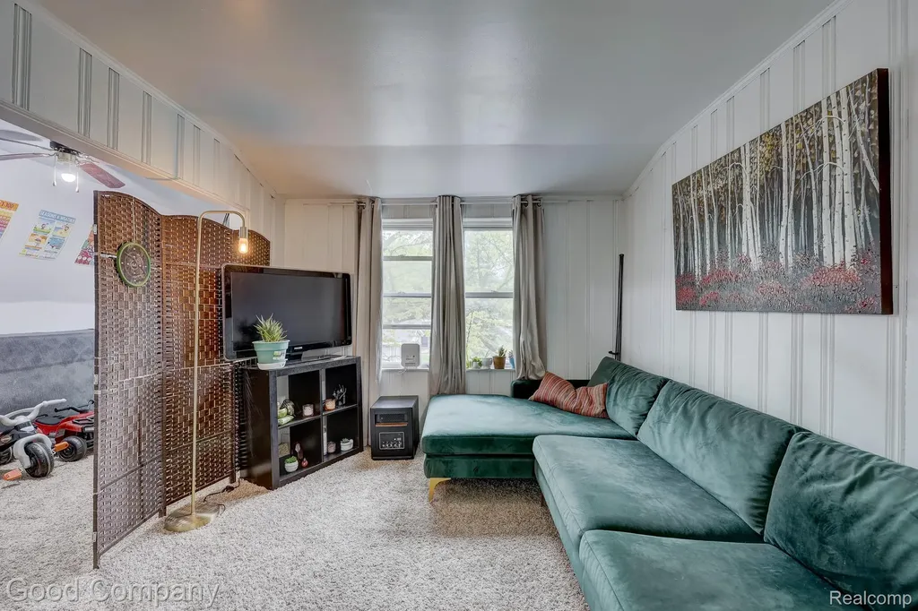 1936 Farrow Street Ferndale City MI 48220