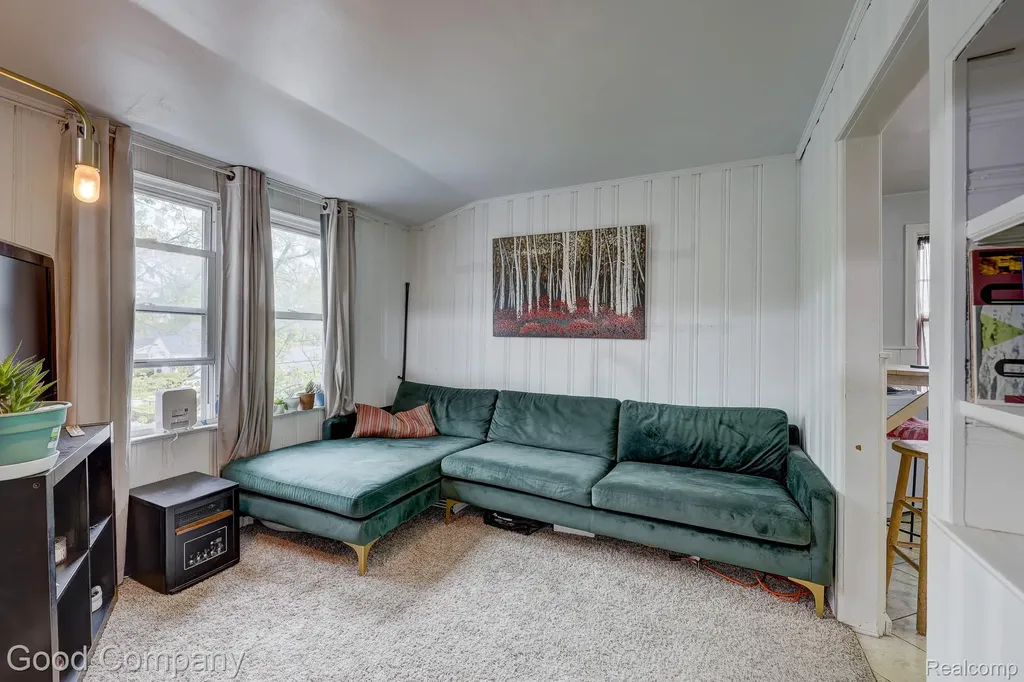 1936 Farrow Street Ferndale City MI 48220
