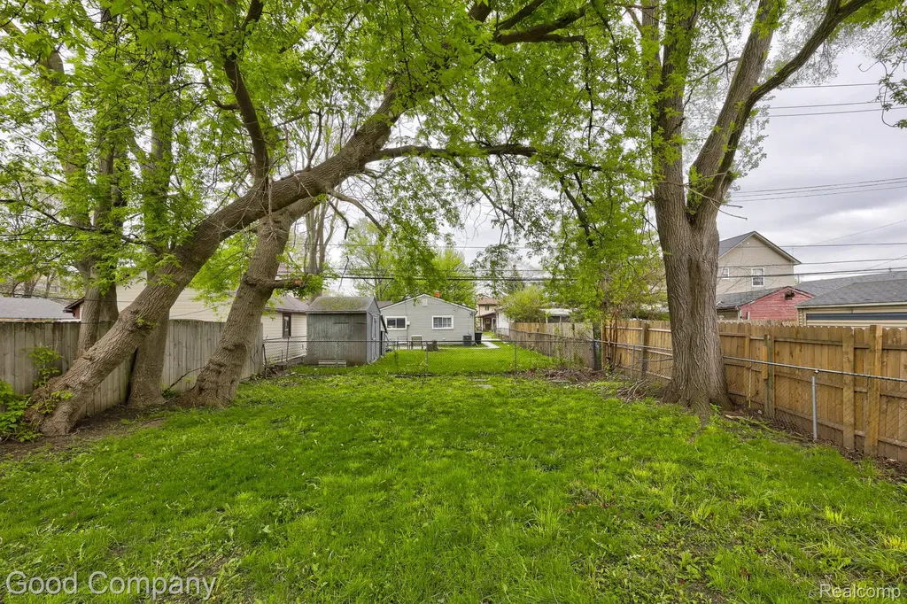 1936 Farrow Street Ferndale City MI 48220