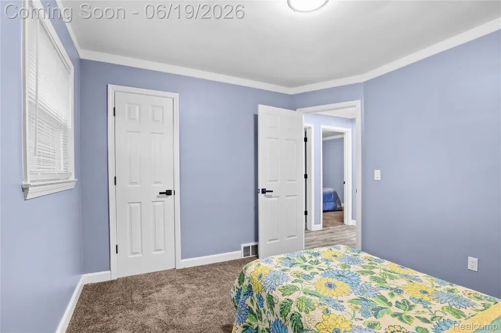 24241 Coolidge Highway Oak Park City MI 48237