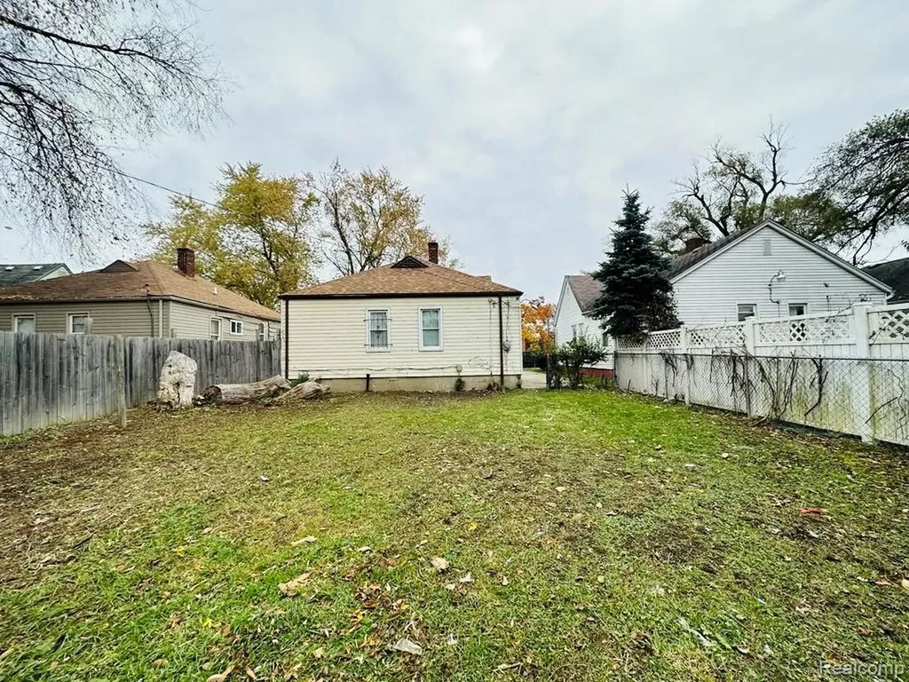 11325 Steel Street Detroit City MI 48227