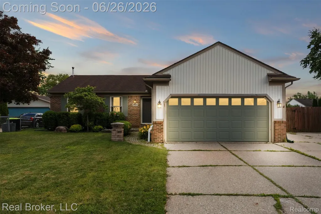 16380 Sudbury Court Macomb Township MI 48044