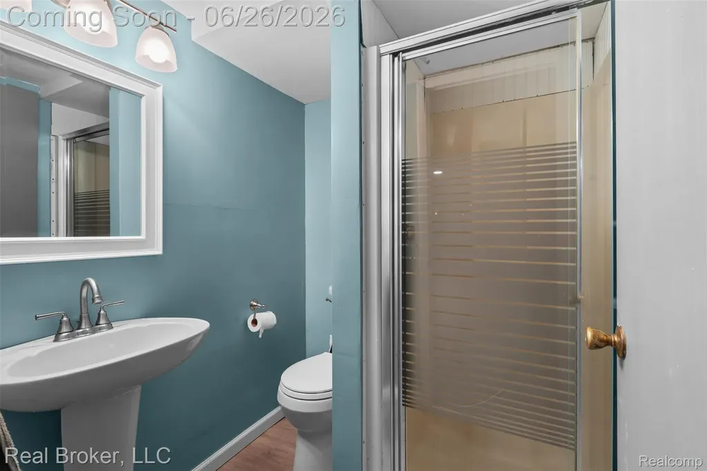 16380 Sudbury Court Macomb Township MI 48044