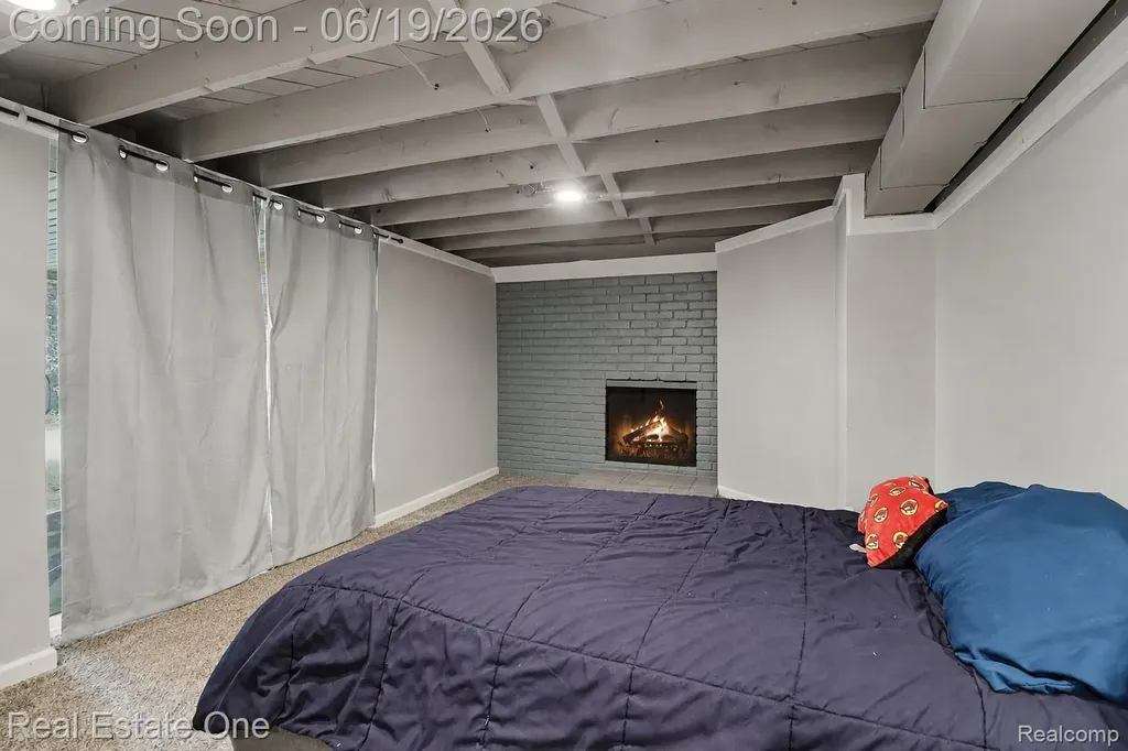 2445 Ethel Drive Wolverine Lake Village MI 48390