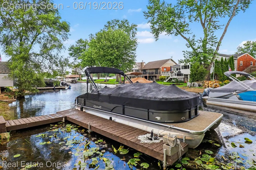 2445 Ethel Drive Wolverine Lake Village MI 48390