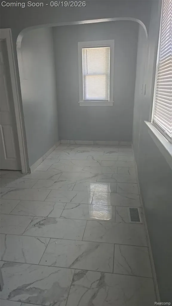 15072 Tracey Street Detroit City MI 48227