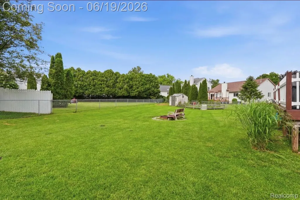74080 Jefferson Lane Armada Village MI 48005