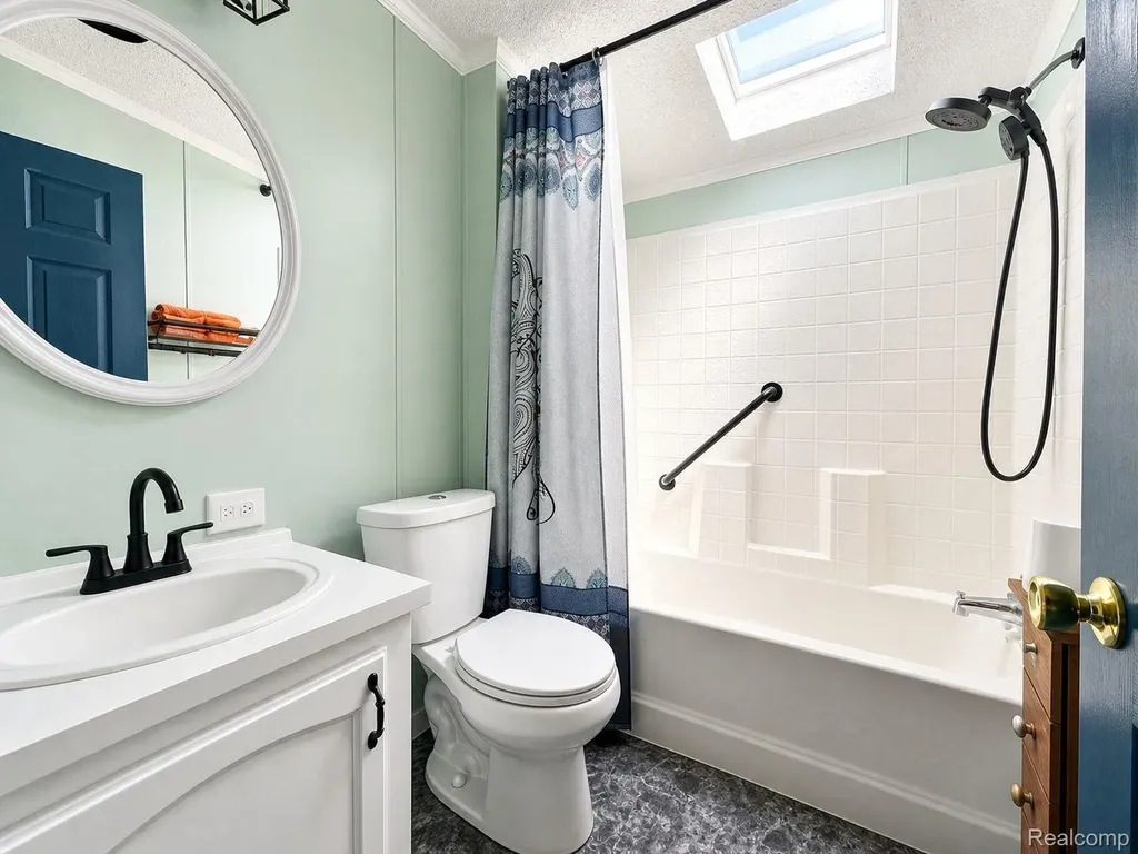 90 Menlo Park Drive Sumpter Township MI 48111