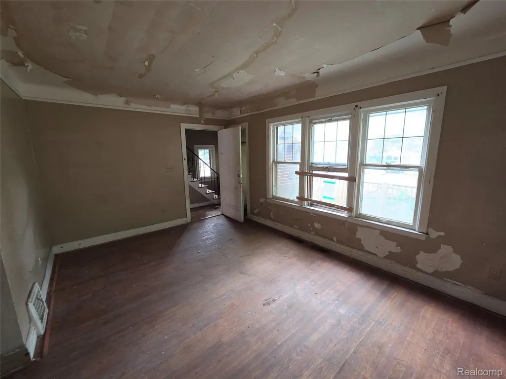 5310 Grayton Street Detroit City MI 48224