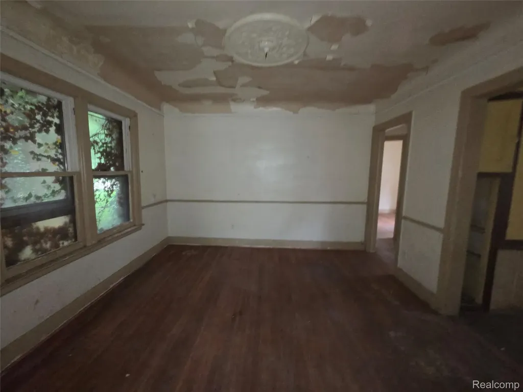 5310 Grayton Street Detroit City MI 48224