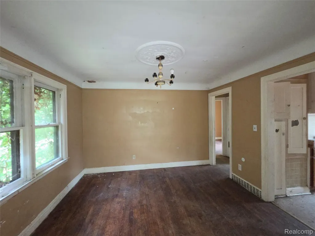 5310 Grayton Street Detroit City MI 48224