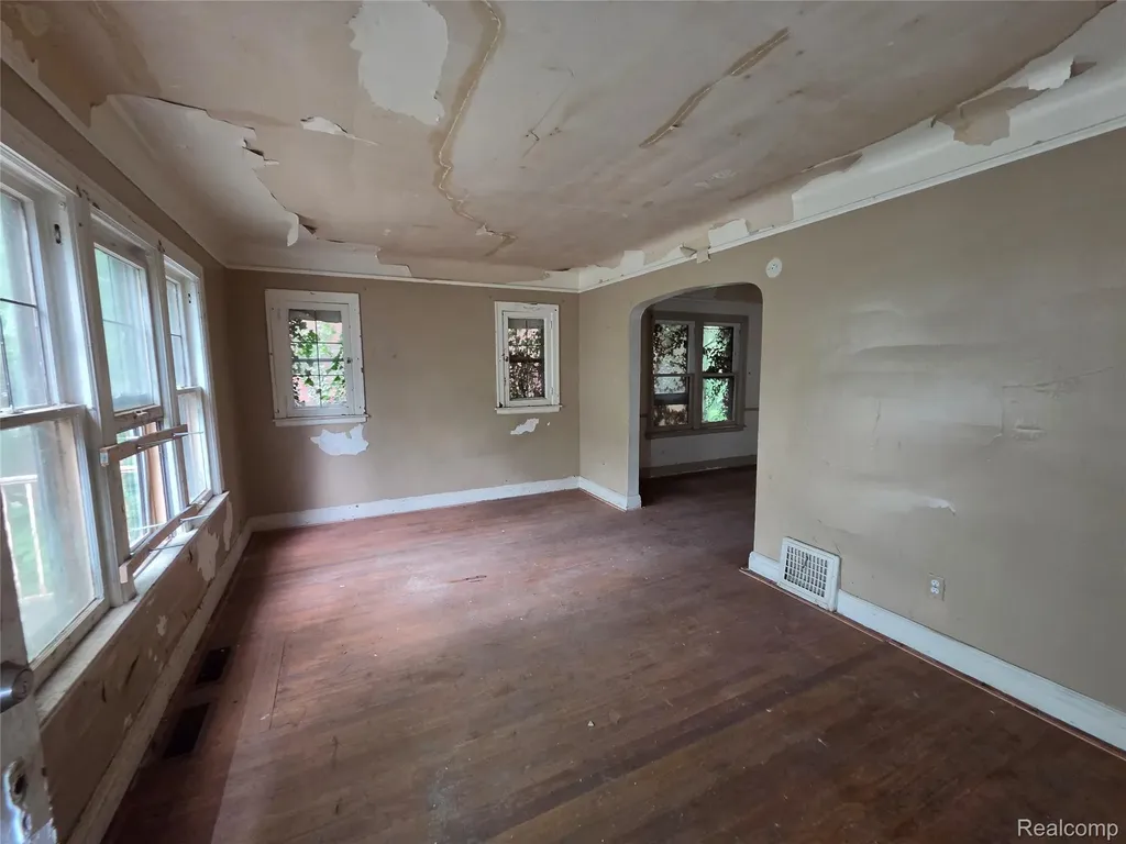 5310 Grayton Street Detroit City MI 48224