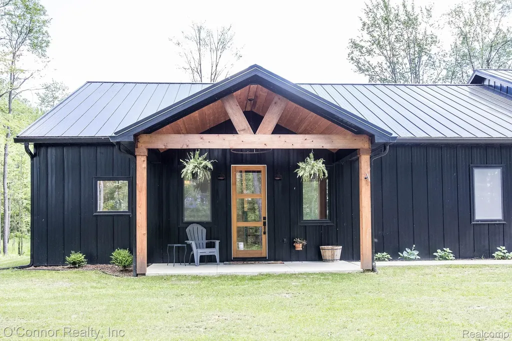 3650 Rabidue Road Clyde Township MI 48049