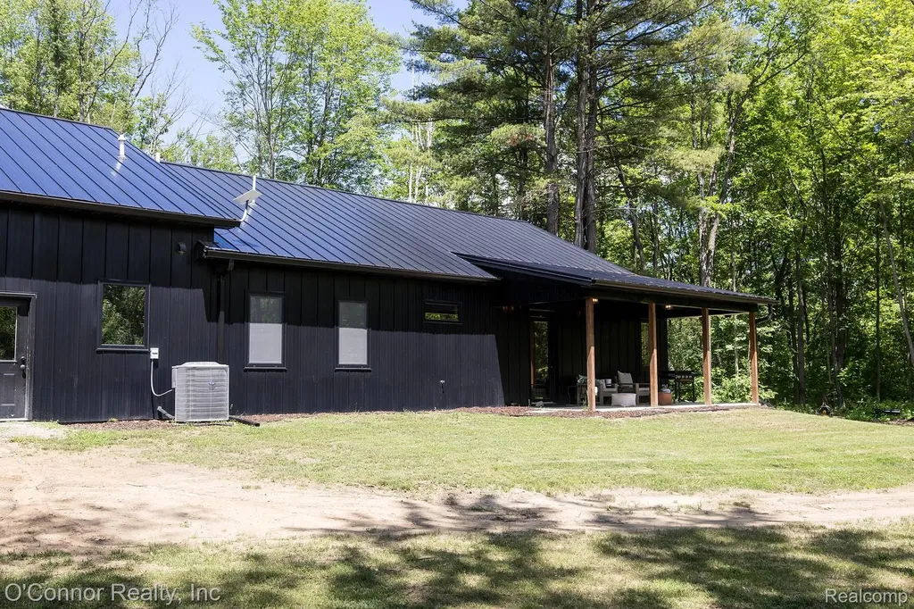 3650 Rabidue Road Clyde Township MI 48049