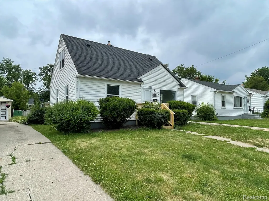 26861 Kitch Street Inkster City MI 48141