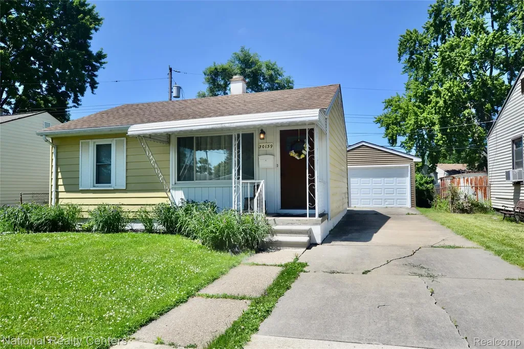 30159 Palmer Boulevard Madison Heights City MI 48071
