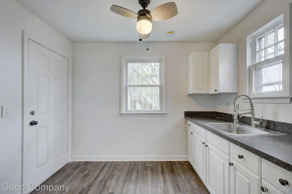 1936 Farrow Street Ferndale City MI 48220