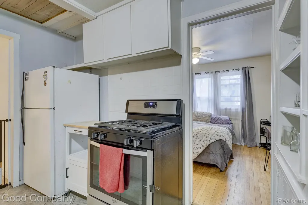 1936 Farrow Street Ferndale City MI 48220