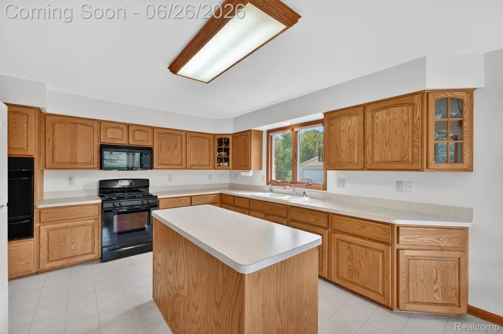 8558 37 Mile Road Bruce Township MI 48065