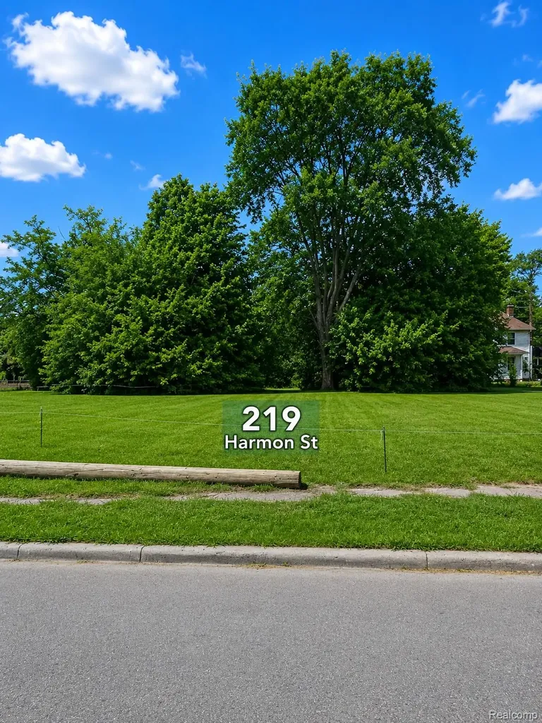 219 Harmon Street Detroit City MI 48202