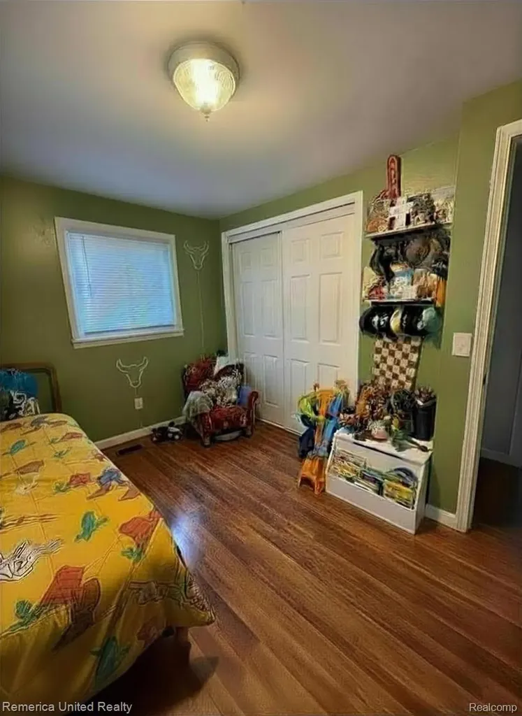 4861 Allingham Drive White Lake Charter Township MI 48383