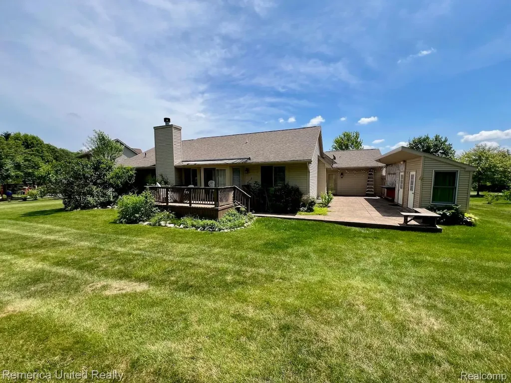 324 Conover Court Genoa Township MI 48843
