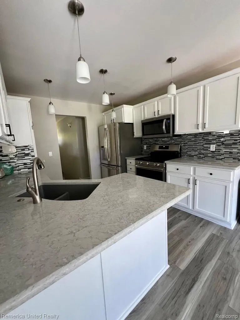 324 Conover Court Genoa Township MI 48843