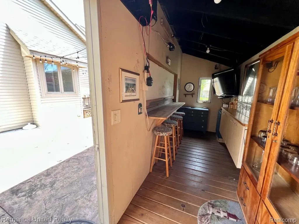 324 Conover Court Genoa Township MI 48843