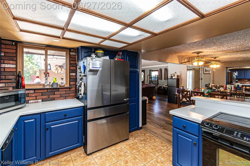 20510 Luna Street Clinton Charter Township MI 48035