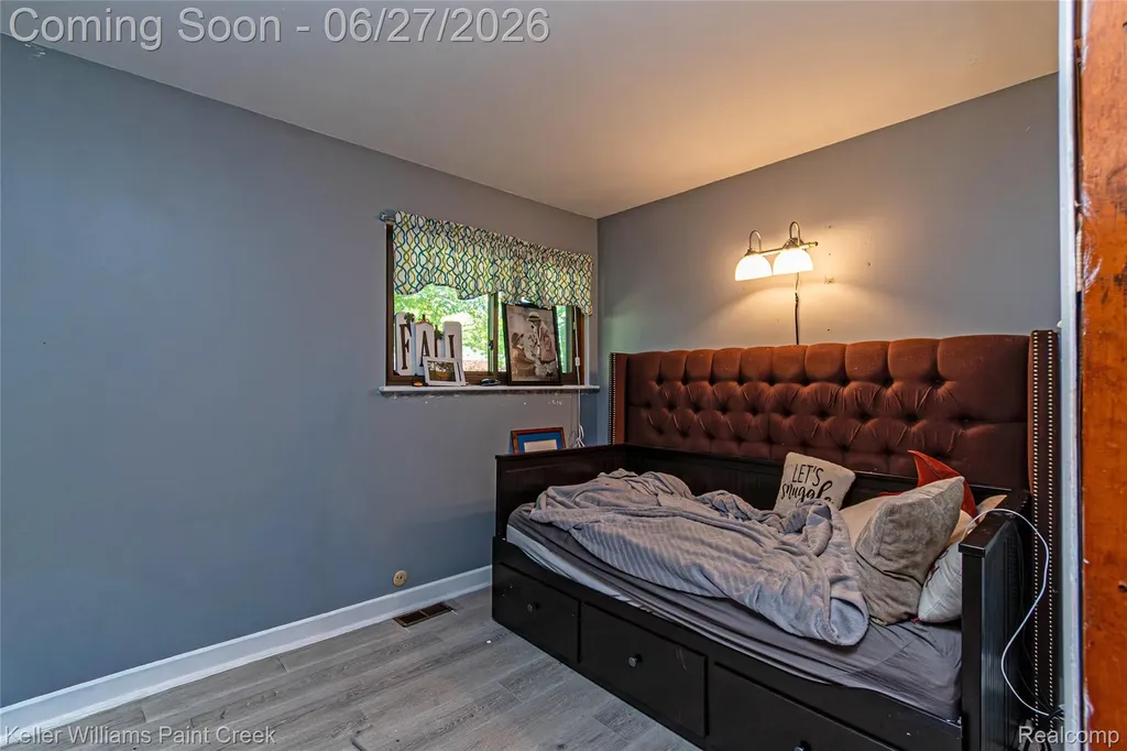 20510 Luna Street Clinton Charter Township MI 48035